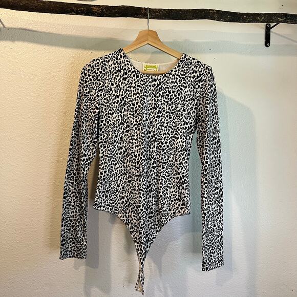 Yummy Sweater Co White/Black Animal Print Soft Cotton Bodysuit Size Large - Picture 1 of 10